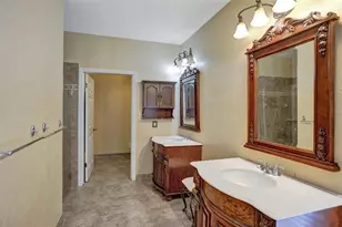 2565 Kerry Dr, Cooper City, FL 33026 - Photo 39