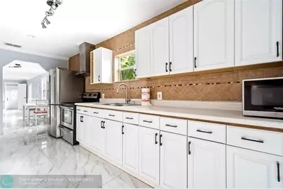 2508  Arthur St, Hollywood, FL 33020 - Photo 15