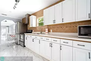 2508 Arthur St, Hollywood, FL 33020 - Photo 15