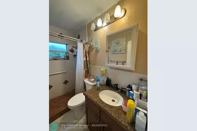 8511 NW 59 Street, Tamarac, FL 33321 - Photo 9