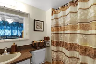 7688 NW 18th St, Margate, FL 33063 - Photo 17