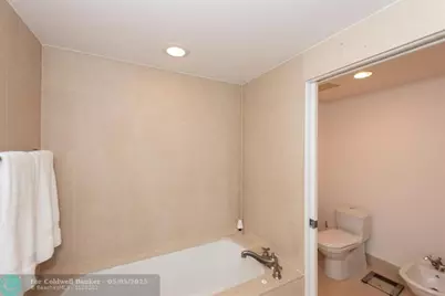 6899  Collins Ave, Unit #908, Miami Beach, FL 33141 - Photo 15