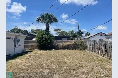 1104 W 24th St, Riviera Beach, FL 33404 - Photo 7