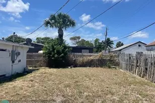 1104 W 24th St, Riviera Beach, FL 33404 - Photo 7