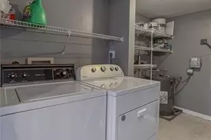 10315 NW 24th Pl, Sunrise, FL 33322 - Photo 11