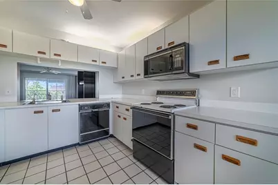 10315 NW 24th Pl, Unit #407, Sunrise, FL 33322 - Photo 7