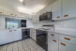 10315 NW 24th Pl, Sunrise, FL 33322 - Photo 7