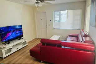 958 W 4th St, Riviera Beach, FL 33404 - Photo 1