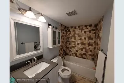 3210  Spanish Wells Dr, Unit #27-A, Delray Beach, FL 33445 - Photo 23