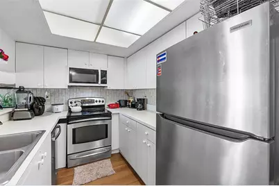 701 NW 19th Street, Unit #202, Fort Lauderdale, FL 33311 - Photo 7