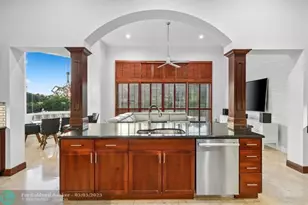 2753 W Stonebrook Cir, Davie, FL 33330 - Photo 19