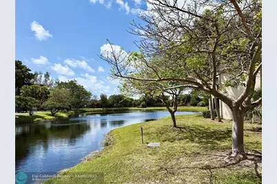2306 S Cypress Bend Dr, Unit #319, Pompano Beach, FL 33069 - Photo 37