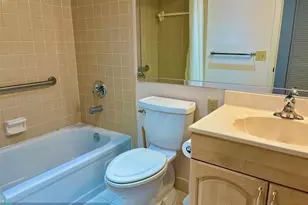 2306 S Cypress Bend Dr, Pompano Beach, FL 33069 - Photo 27