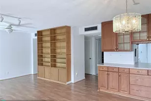 2306 S Cypress Bend Dr, Pompano Beach, FL 33069 - Photo 5