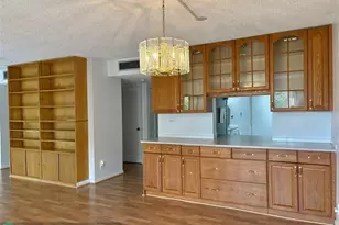 2306 S Cypress Bend Dr, Pompano Beach, FL 33069 - Photo 3