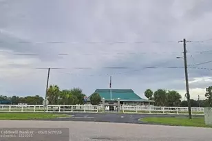 250 N Jinete St, Clewiston, FL 33440 - Photo 5