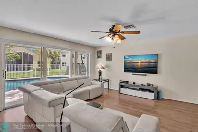 16727  Sapphire Isle, Weston, FL 33331 - Photo 15