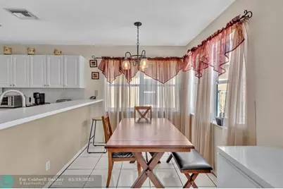 16727  Sapphire Isle, Weston, FL 33331 - Photo 13