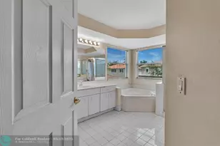 16727 Sapphire Isle, Weston, FL 33331 - Photo 35