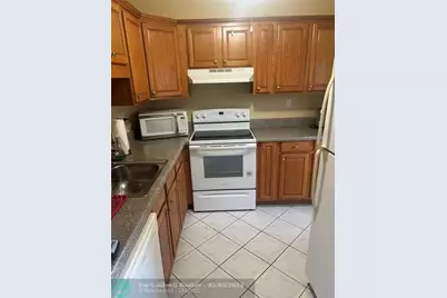 4321 NW 16th St, Unit #202C, Fort Lauderdale, FL 33313 - Photo 3