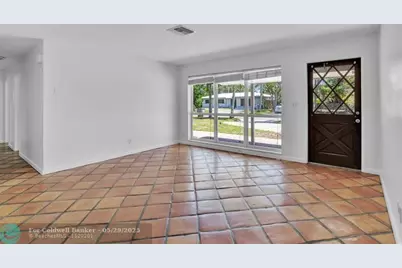 341 SE 8th St, Pompano Beach, FL 33060 - Photo 15