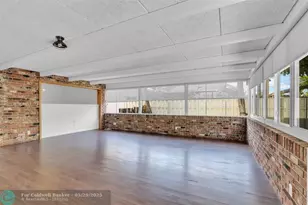 341 SE 8th St, Pompano Beach, FL 33060 - Photo 3