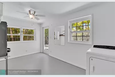 341 SE 8th St, Pompano Beach, FL 33060 - Photo 45