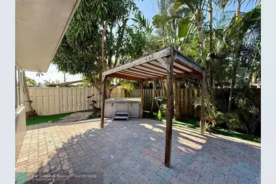 341 SE 8th St, Pompano Beach, FL 33060 - Photo 43