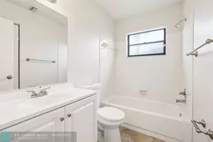 1091 Manor Dr, Palm Springs, FL 33461 - Photo 17