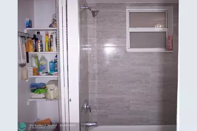 600 NE 2nd St, Unit #208, Dania Beach, FL 33004 - Photo 9