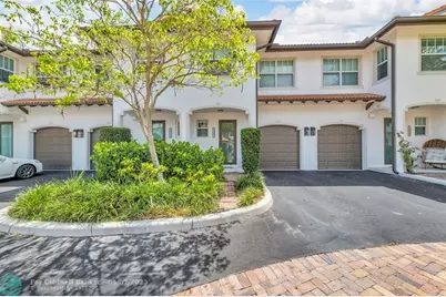 1327 SE 3rd Ave, Unit #1327, Pompano Beach, FL 33060 - Photo 3