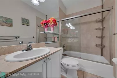 1327 SE 3rd Ave, Unit #1327, Pompano Beach, FL 33060 - Photo 25