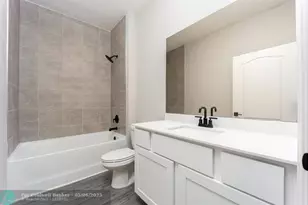 1811 Celebration Dr, Fort Pierce, FL 34947 - Photo 15