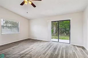 3789 Mil-Pond Ct, Greenacres, FL 33463 - Photo 23