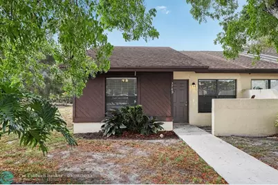 3789  Mil Pond Ct, Greenacres, FL 33463 - Photo 1