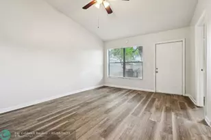 3789 Mil-Pond Ct, Greenacres, FL 33463 - Photo 5