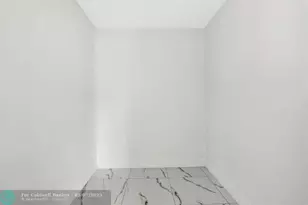 3060 NE 12th Ave, Pompano Beach, FL 33064 - Photo 9