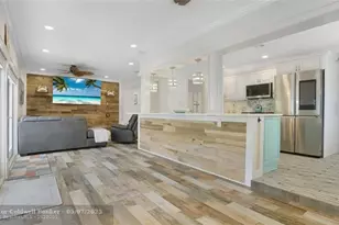 1736 NW 39th St, Oakland Park, FL 33309 - Photo 11