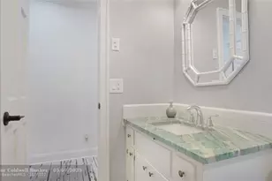 1736 NW 39th St, Oakland Park, FL 33309 - Photo 31