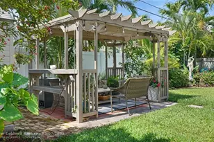 1736 NW 39th St, Oakland Park, FL 33309 - Photo 37