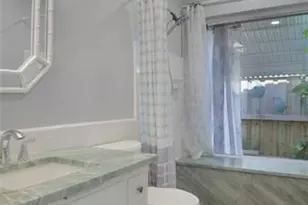 1736 NW 39th St, Oakland Park, FL 33309 - Photo 29