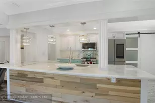 1736 NW 39th St, Oakland Park, FL 33309 - Photo 13