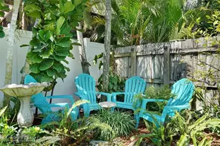 1736 NW 39th St, Oakland Park, FL 33309 - Photo 41