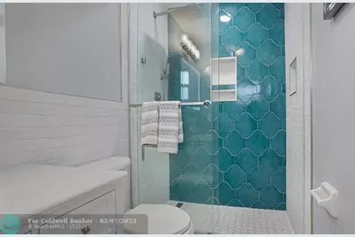 1736 NW 39th St, Oakland Park, FL 33309 - Photo 27