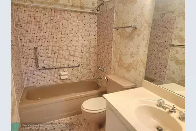 8120 SW 24th St, Unit #212, North Lauderdale, FL 33068 - Photo 15