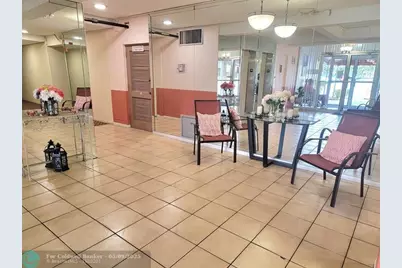 8120 SW 24th St, Unit #212, North Lauderdale, FL 33068 - Photo 5