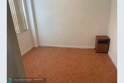36 SW 14th St, Unit #2, Dania Beach, FL 33004 - Photo 5