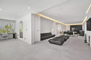 120 NE 25th St, Miami, FL 33137 - Photo 43