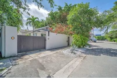 120 NE 25th St, Miami, FL 33137 - Photo 49