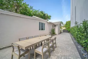 120 NE 25th St, Miami, FL 33137 - Photo 29